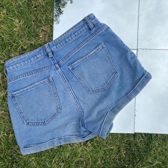 High Waist Pacsun Mom Shorts🥏 - Picture 3 of 4